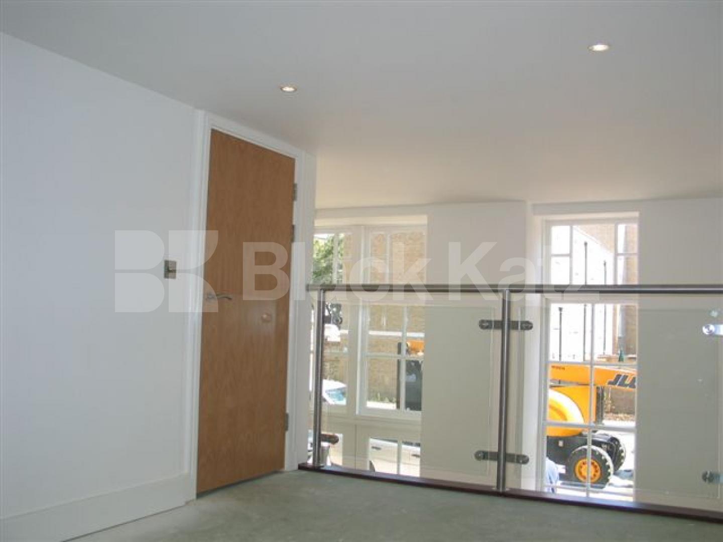 			New Instruction , 1 Bedroom, 1 bath, 1 reception Apartment			 Batchelor Street , ANGEL